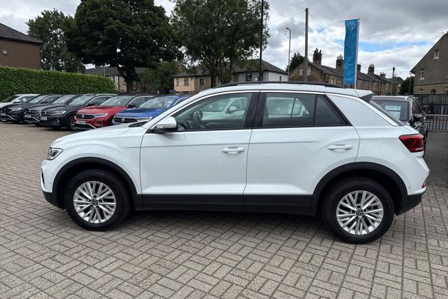 VOLKSWAGEN T-Roc Photo 31
