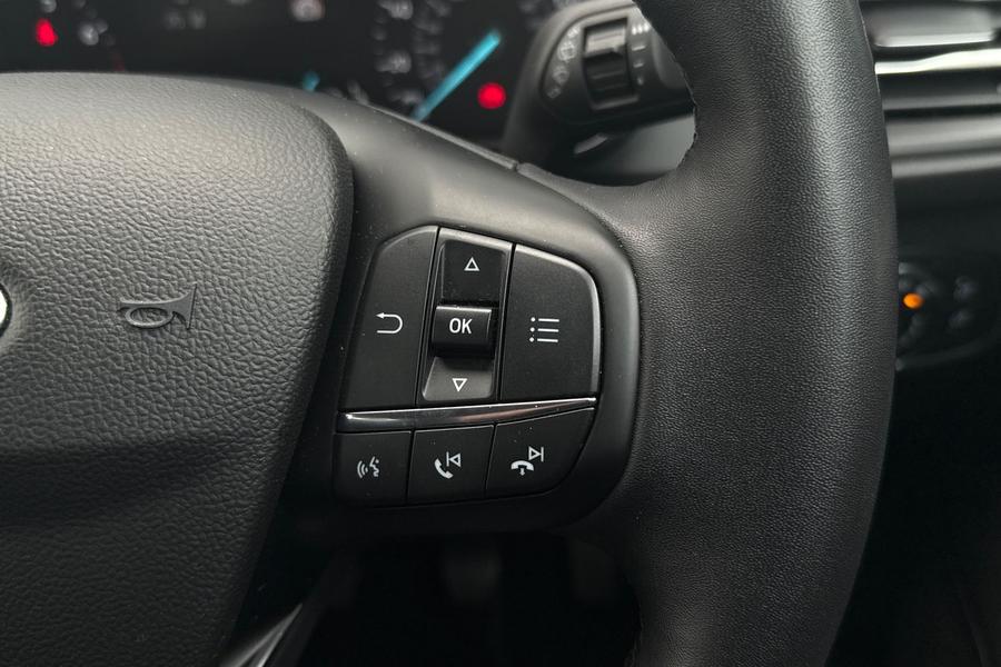 Ford Focus Photo autoimg-7a231c29116e64de8577ce6262e4cd1337182009.jpg