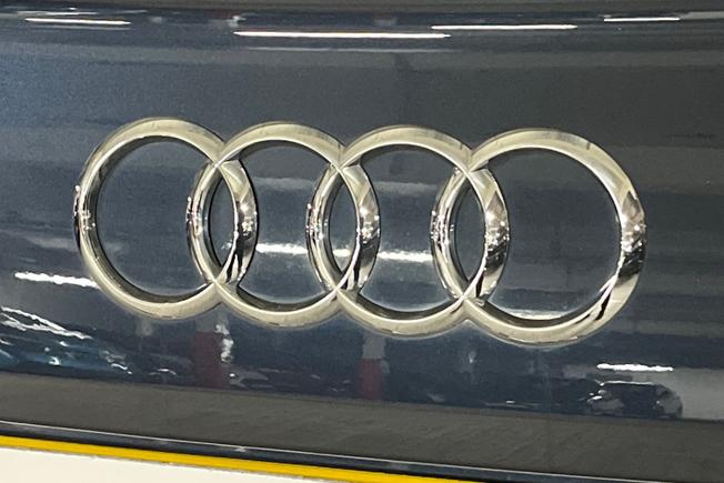 AUDI A6 Avant Photo 35