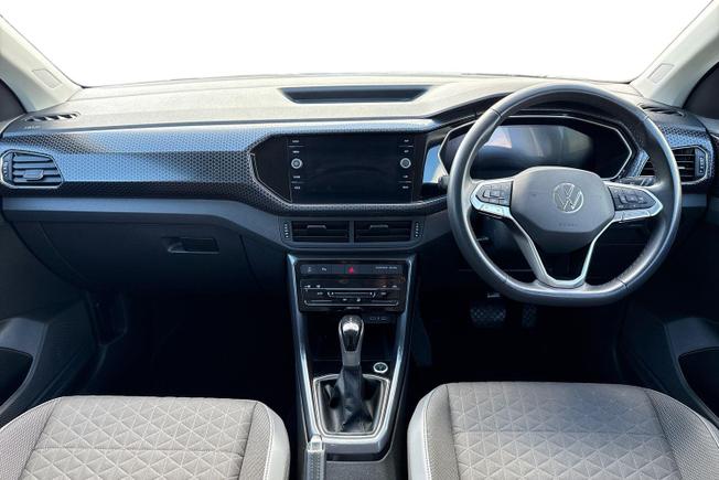 VOLKSWAGEN T-Cross Photo 10