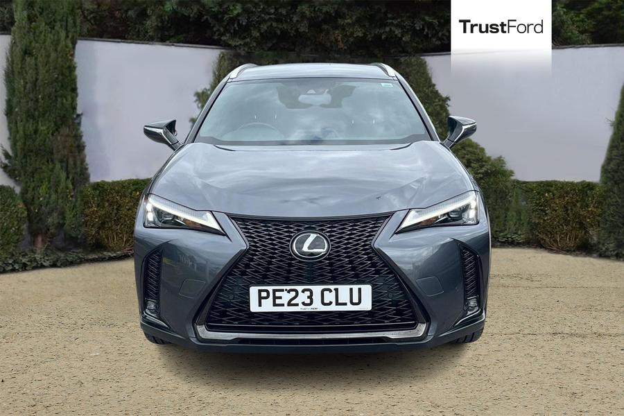 Lexus UX Photo autoimg-7a29368b33e24510206a699a8487a2280b0665db.jpg