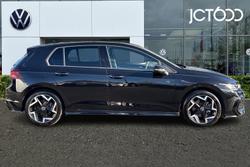 VOLKSWAGEN Golf Photo 4