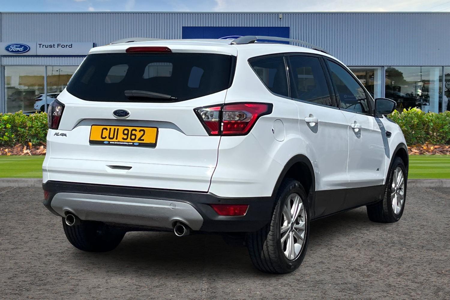 Ford KUGA Photo 3