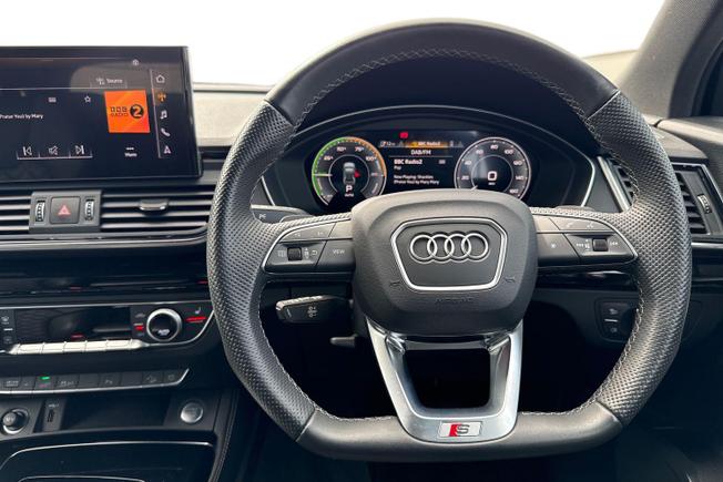 AUDI Q5 Photo 11
