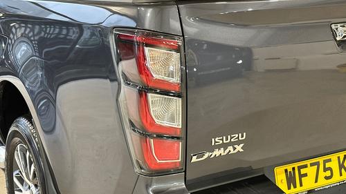 Isuzu D-Max Photo autoimg-7a34ec1fce12cd48b8fc3cefdb2138a3370b0b6b.jpg