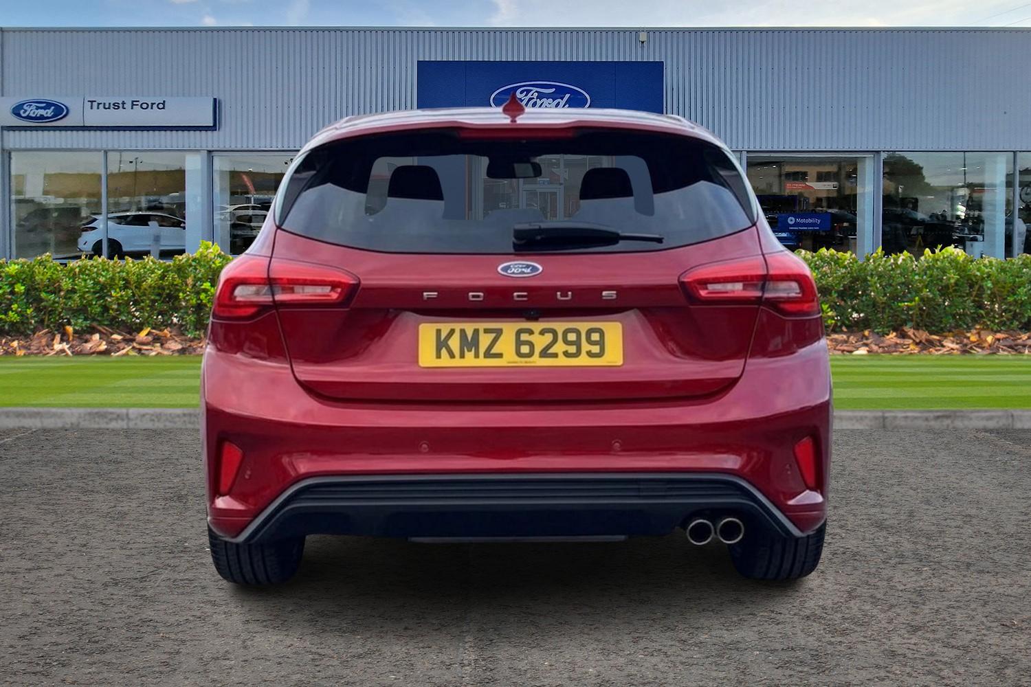 Ford FOCUS Photo 6
