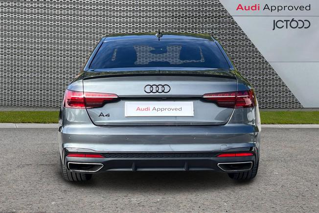 AUDI A4 Photo 7