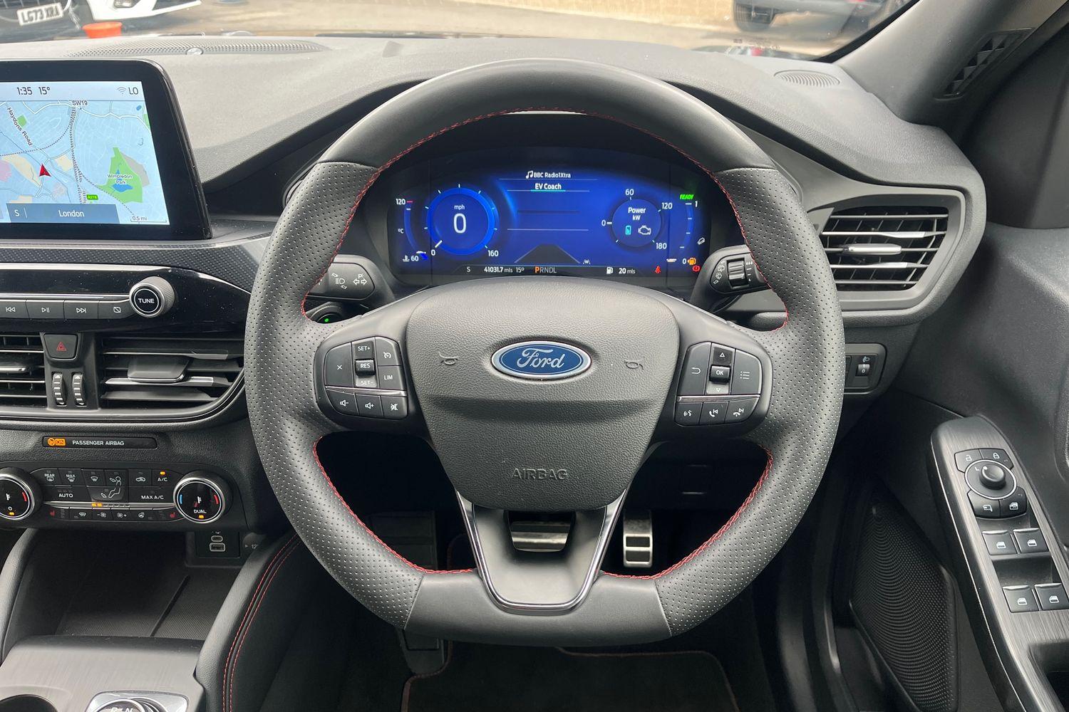 Ford KUGA Photo 11