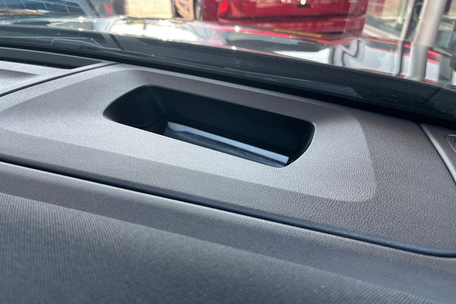 Ford Explorer Photo autoimg-7a41208290f340a59e180214bd132f5bdb3f6b5e.jpg