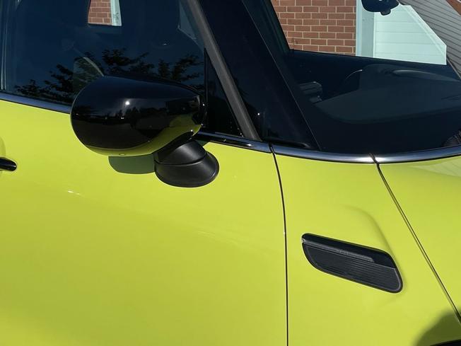 MINI Hatch Photo 20