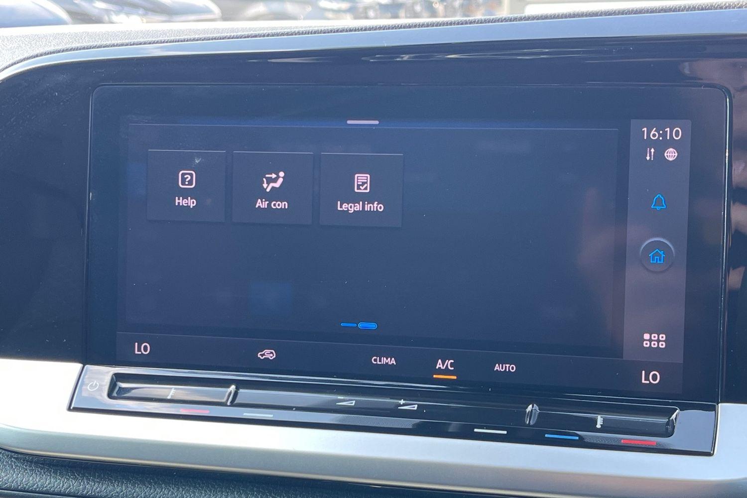 Ford TRANSIT CONNECT Photo 24