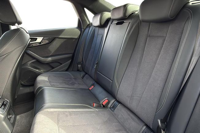 AUDI A4 Photo 9
