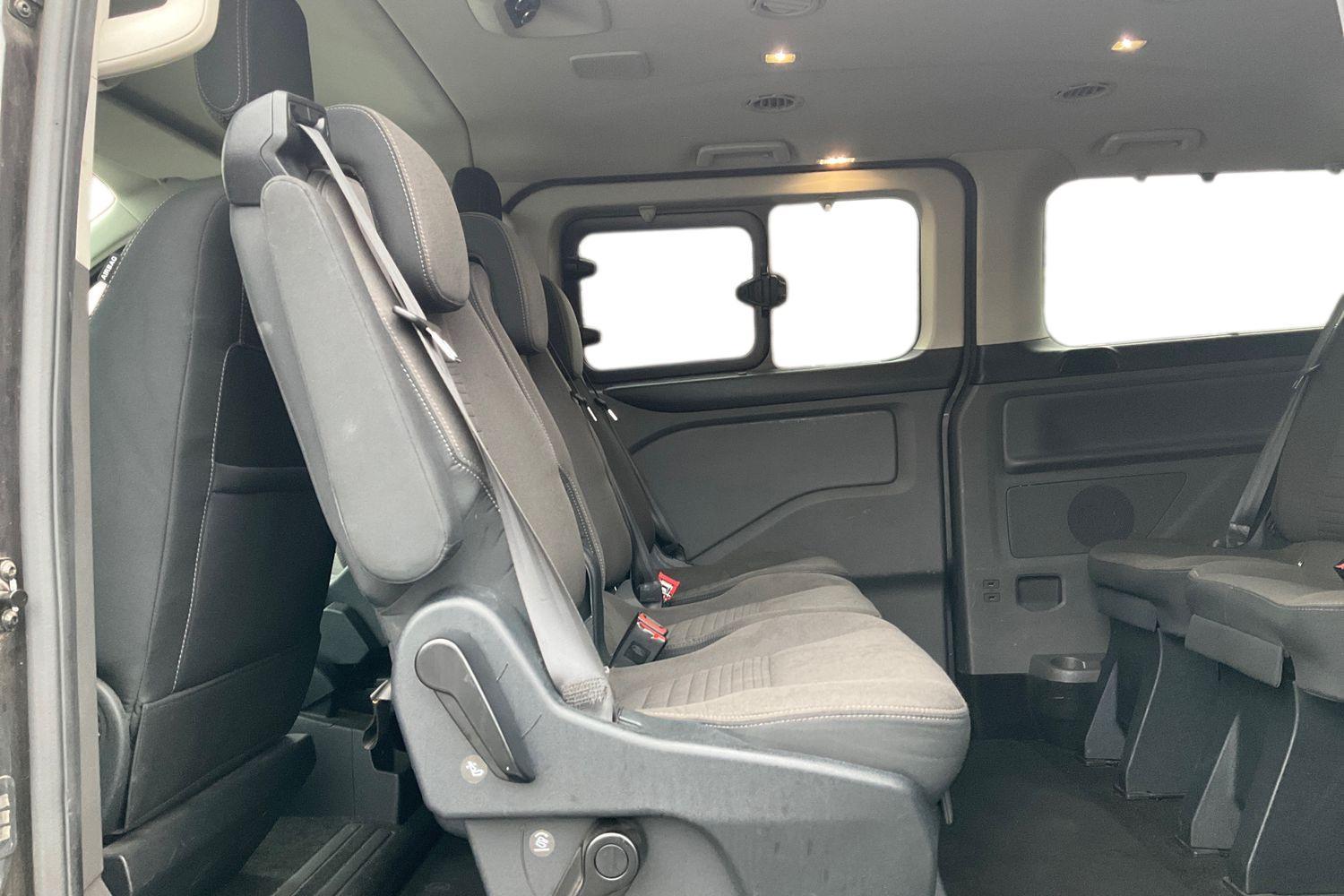 Ford TOURNEO CUSTOM Photo 10