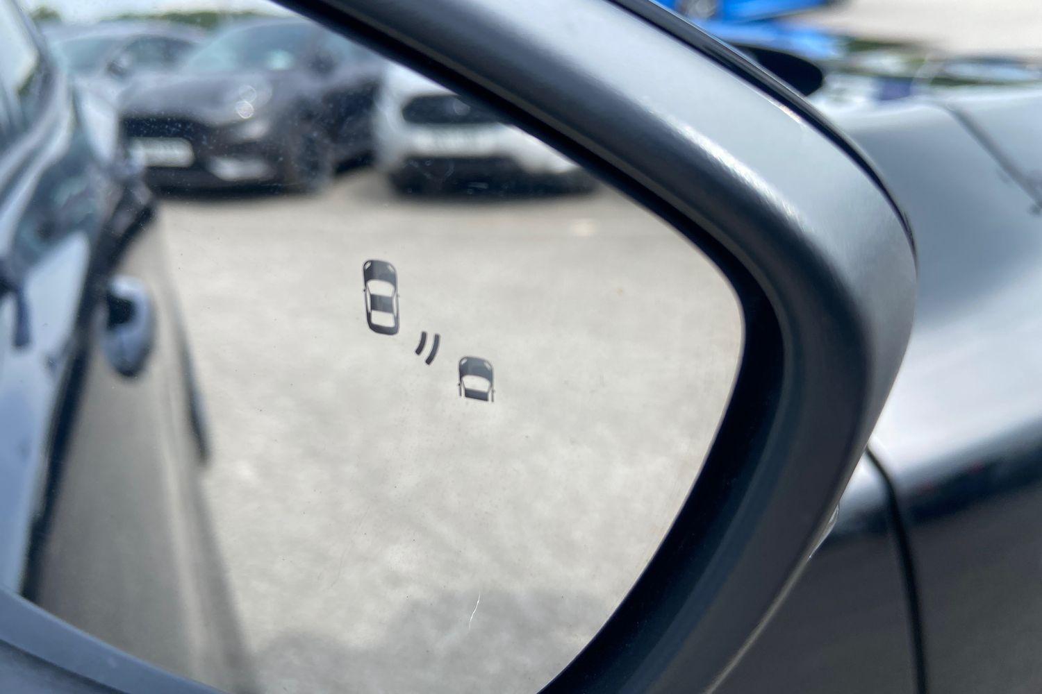 Ford FOCUS Photo 36