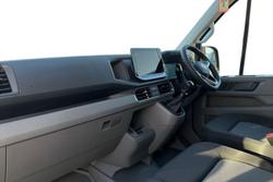 VOLKSWAGEN Crafter Photo 2