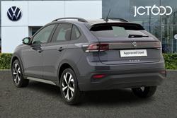 VOLKSWAGEN TAIGO Photo 3