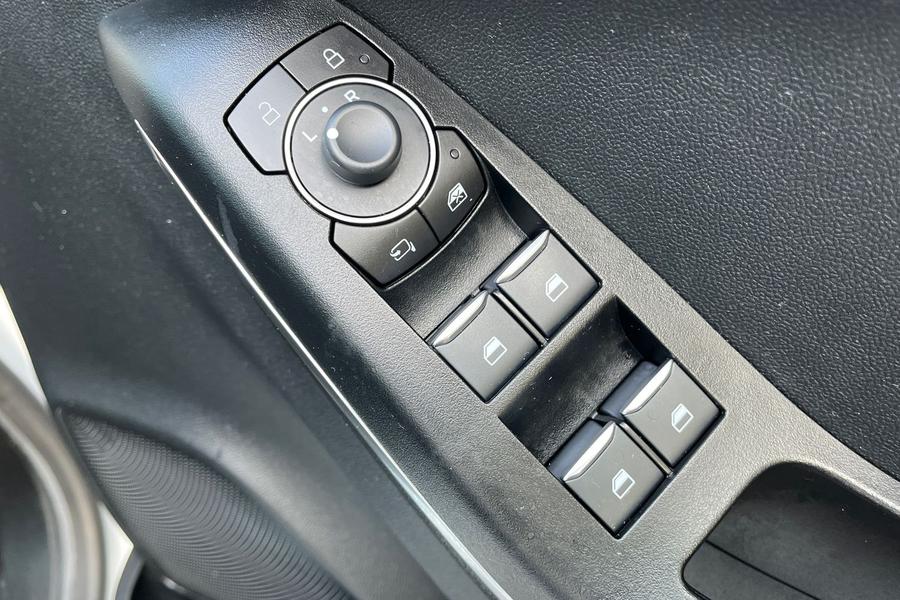 Ford Puma Photo autoimg-7a4f0321d26c58b897d584bffc8a178a3065c030.jpg