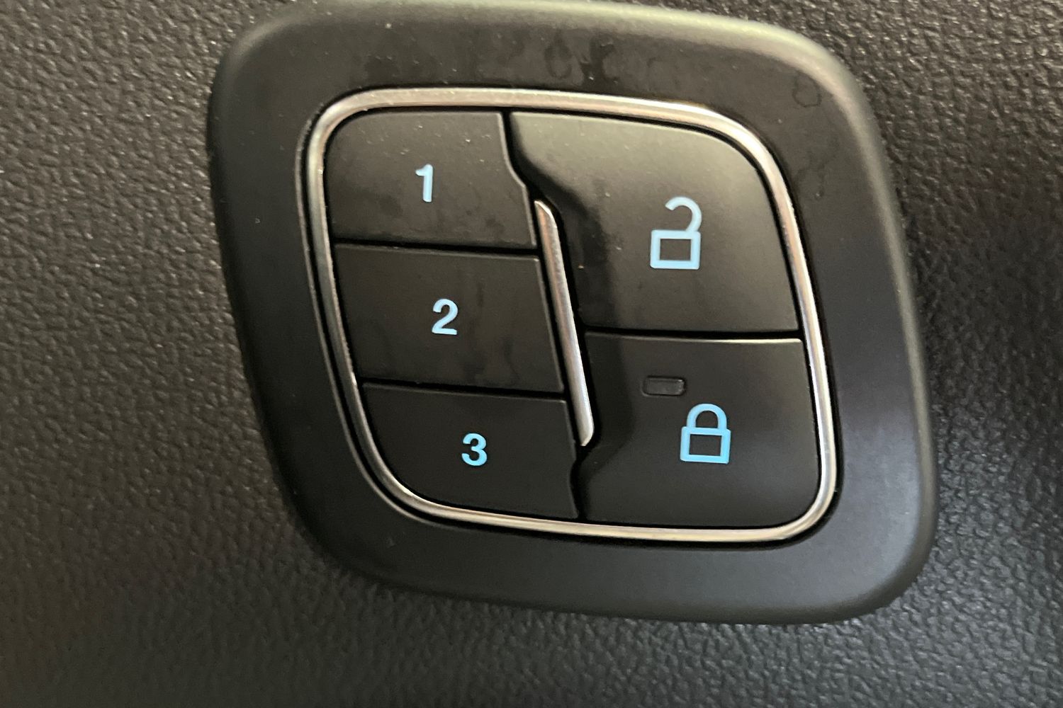 Ford KUGA Photo 47