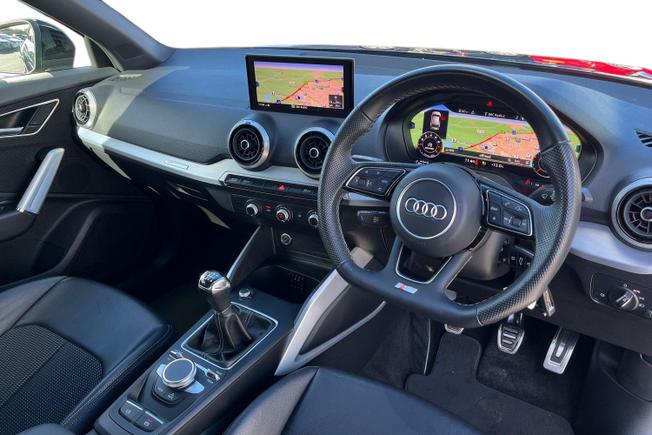 Audi Q2 Photo 6