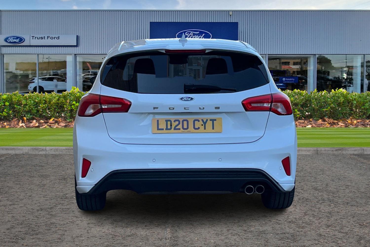 Ford FOCUS Photo 6