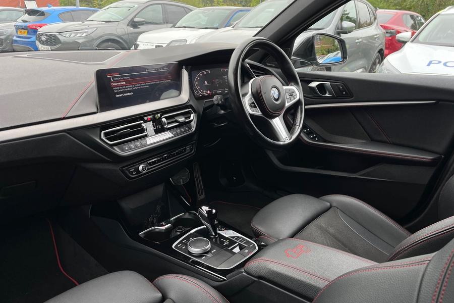 BMW 1 SERIES Photo autoimg-7a5e90b9ee1e4d8e8eed2ba586e248ee4753fa42.jpg