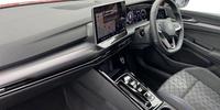 Volkswagen Golf Photo 1