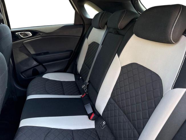 KIA Ceed Photo 9