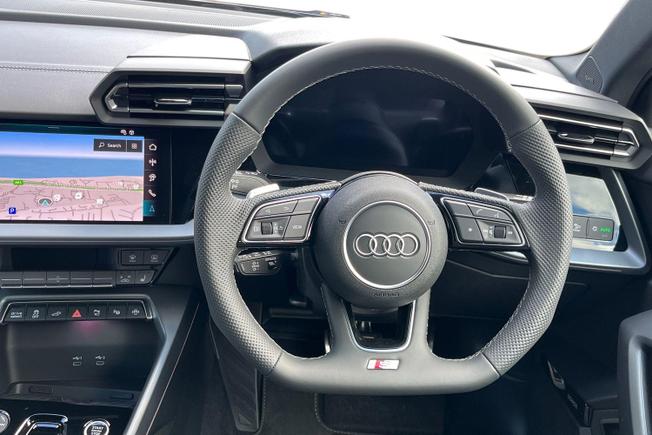 AUDI A3 Photo 11