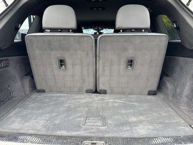 AUDI Q7 Photo 21