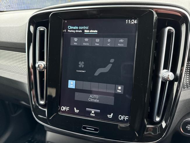 VOLVO Xc40 Photo 31