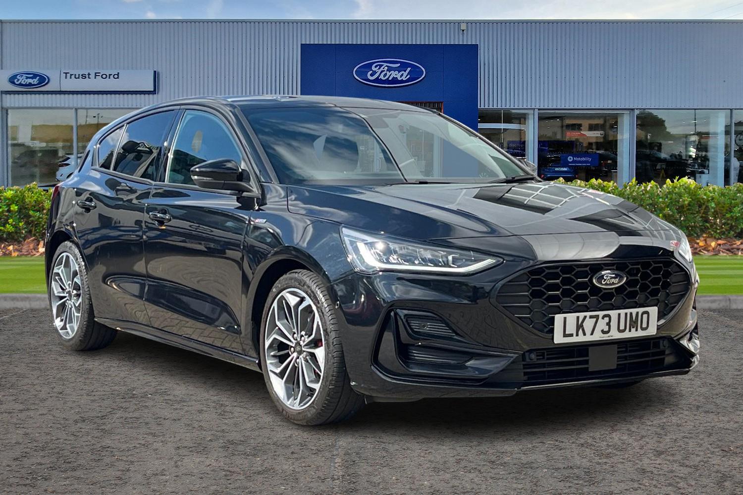 Ford FOCUS Photo 0