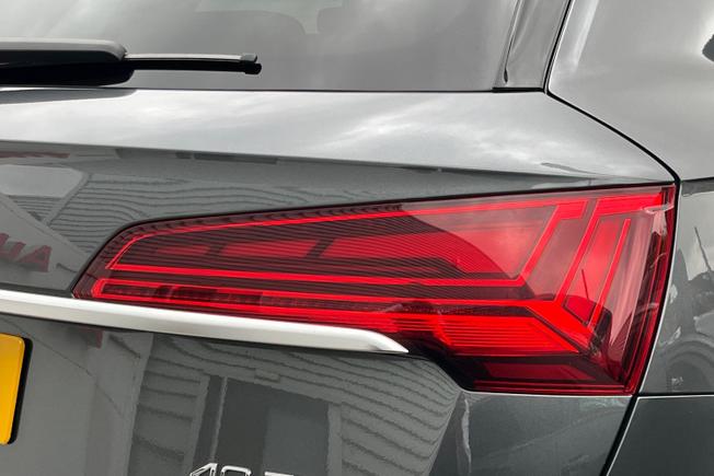AUDI Q5 Photo 19