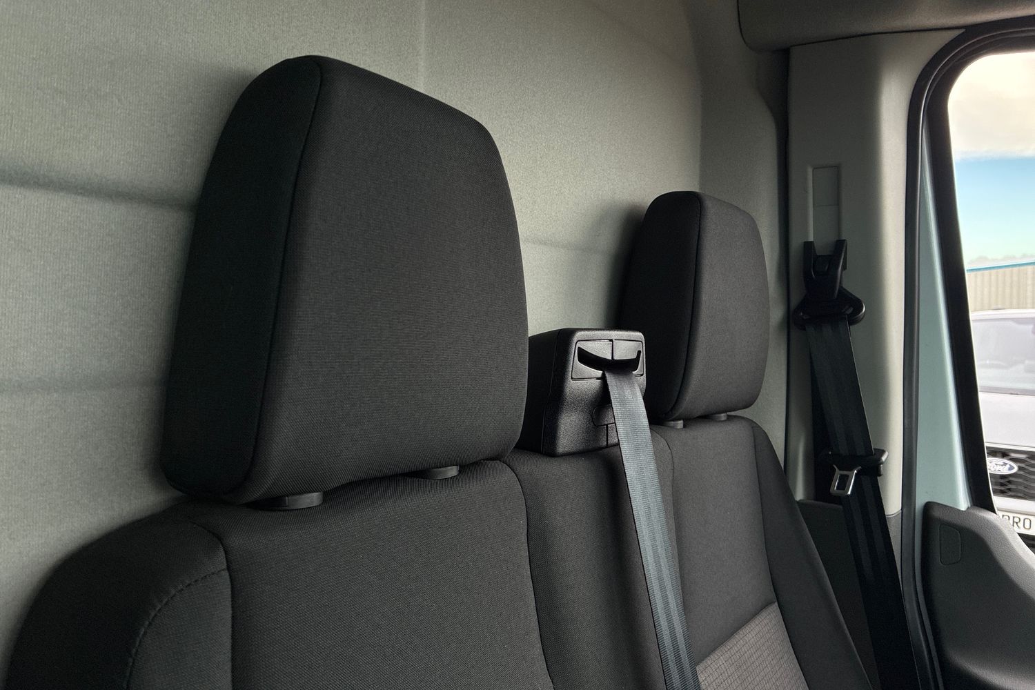 Ford TRANSIT Photo 36
