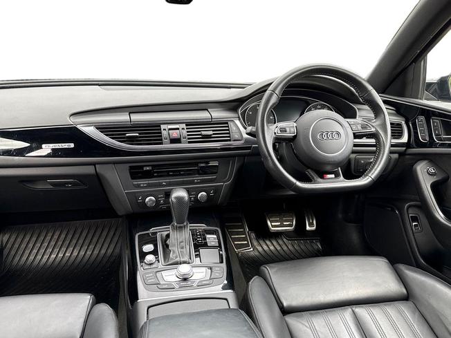 AUDI A6 Photo 11