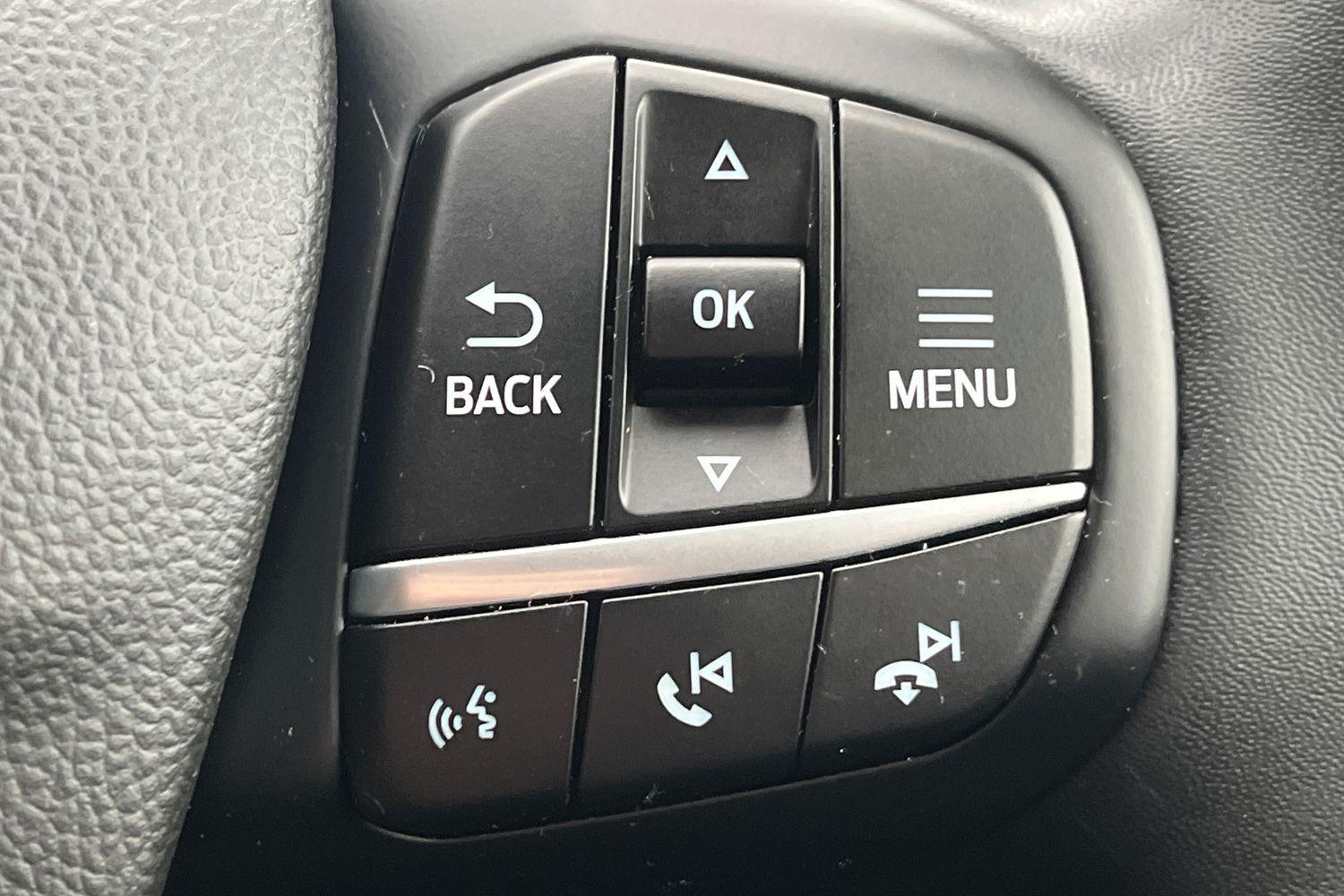 Ford KUGA Photo 31