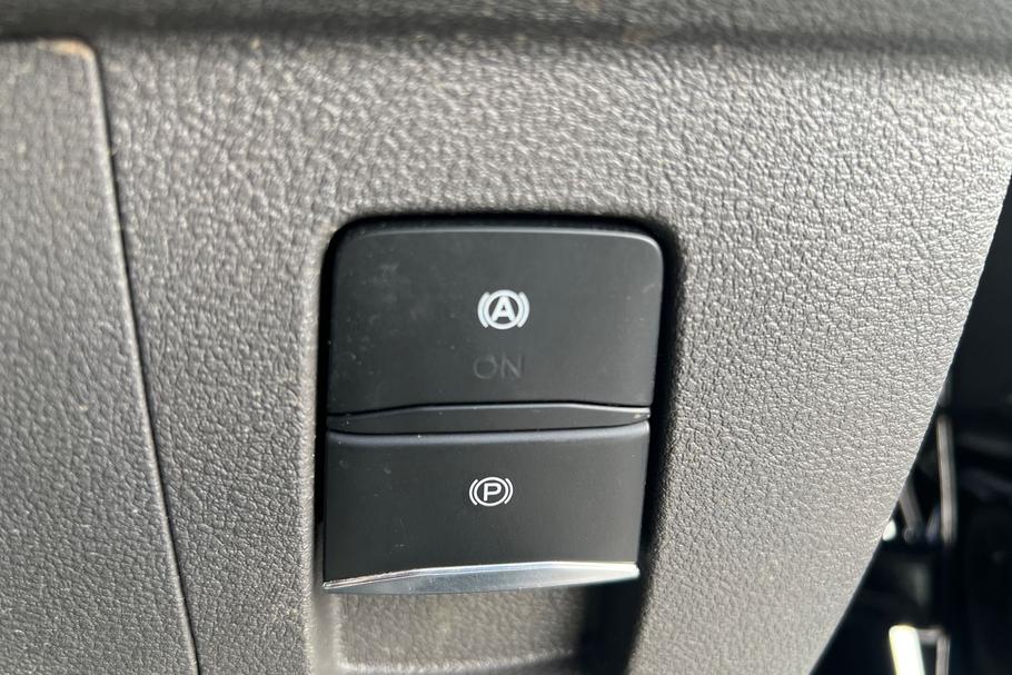 Used FORD TRANSIT WN75NNR 32