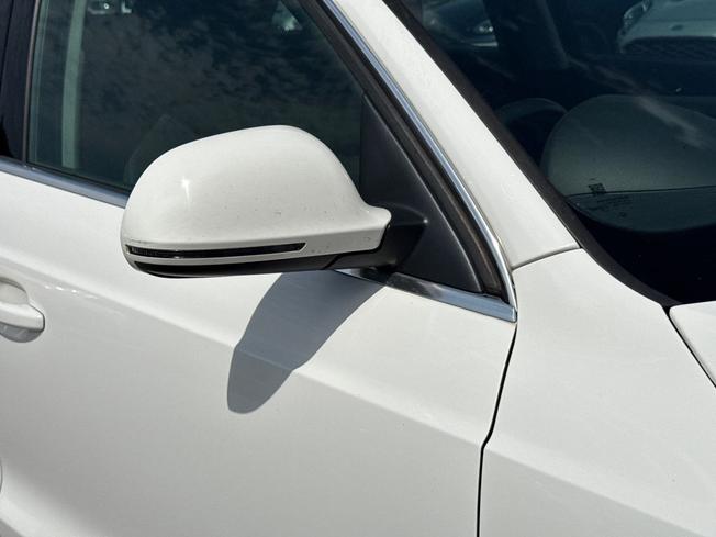 AUDI Q3 Photo 20