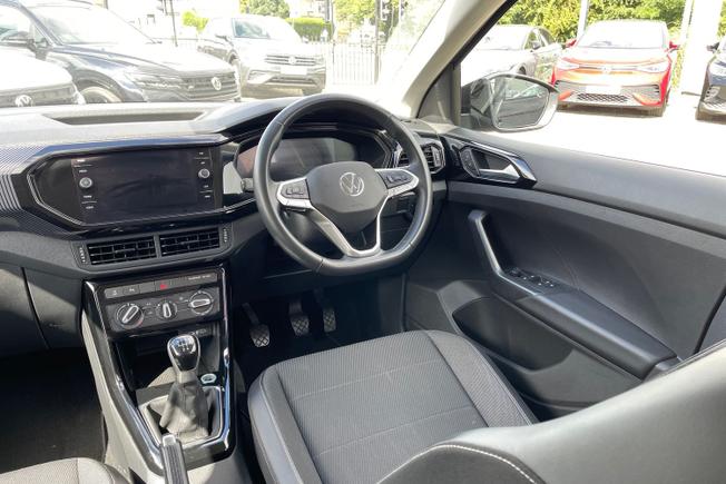 VOLKSWAGEN T-Cross Photo 37