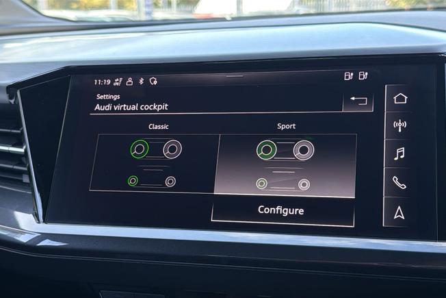 Audi Q4 e-tron Photo 36