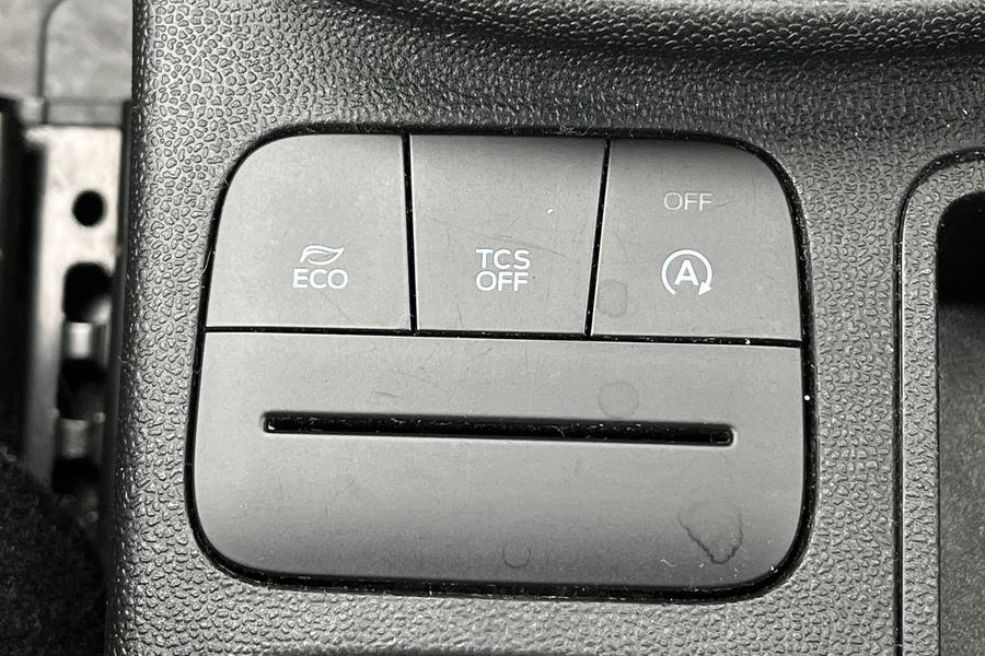 Ford Fiesta Photo autoimg-7a81327937ac9b08efb1c3ab08d8b34cf88d238d.jpg