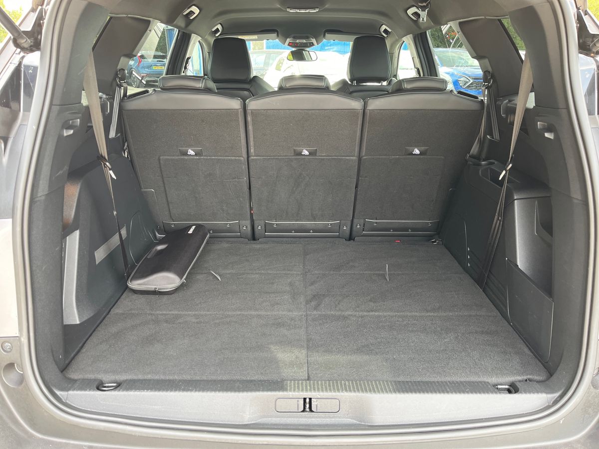 Peugeot 5008 Photo 24