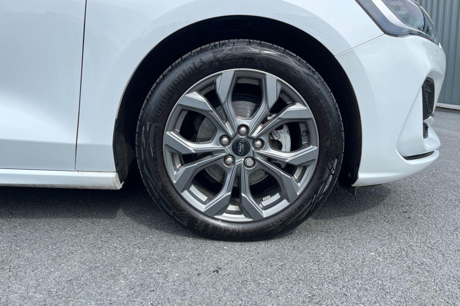 Ford FOCUS Photo 7