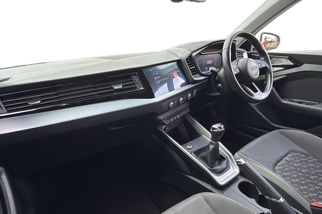AUDI A1 Photo 2