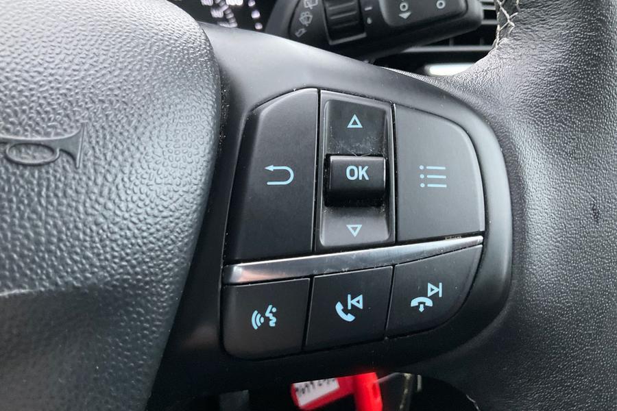 Ford FIESTA Photo autoimg-7a86a79144c4622b17b426c89b6f34c1fe19e962.jpg