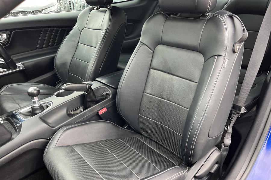 Ford MUSTANG Photo autoimg-7a876f73b56c6debce2e8c43a16db47e6cfa699e.jpg