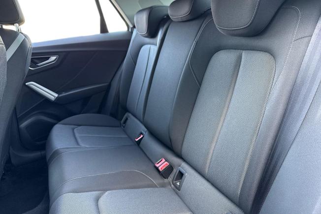 AUDI Q2 Photo 9