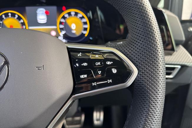 Volkswagen Golf Photo 17