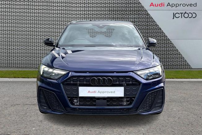AUDI A1 Photo 8