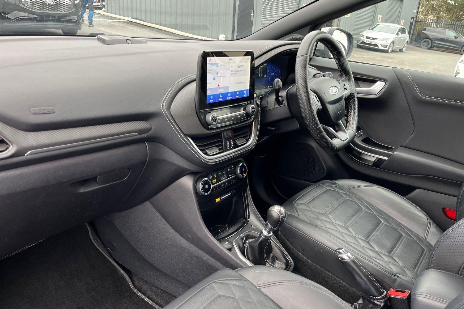 Ford PUMA Photo 17