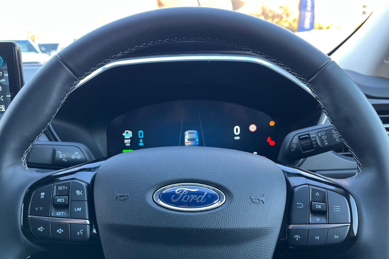 Ford KUGA Photo 22